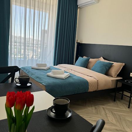 Brothers Apartments With Terrace In Old Тбилиси Екстериор снимка